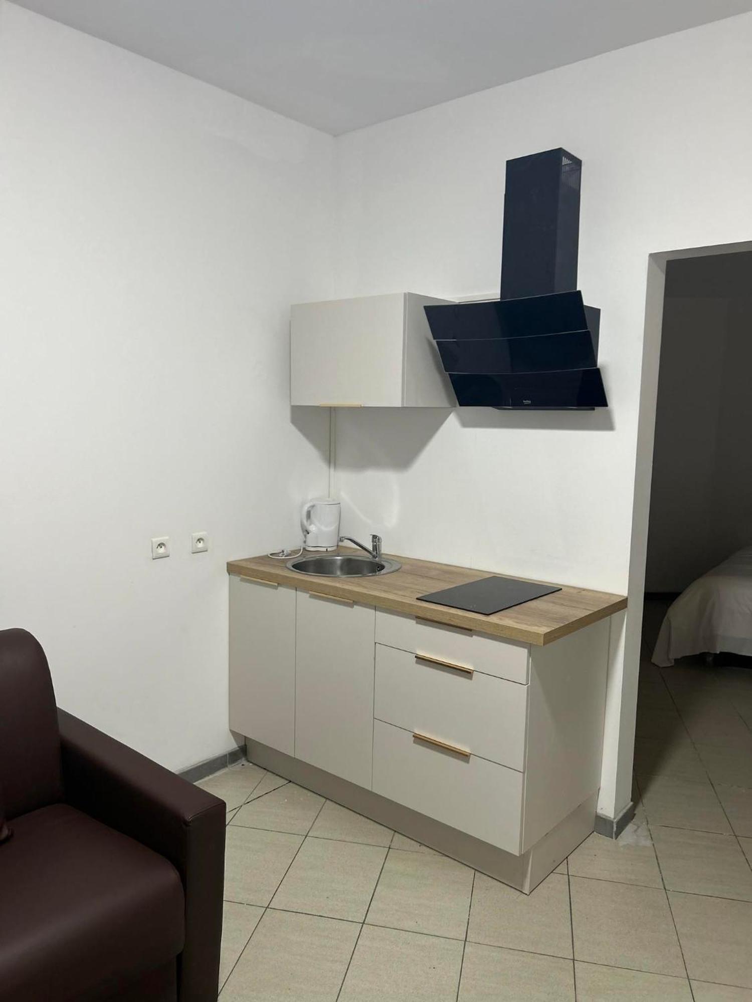Top Appartement Centre Ville Валенсиен Екстериор снимка